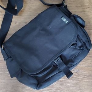 EVEREST satchel.... #3233